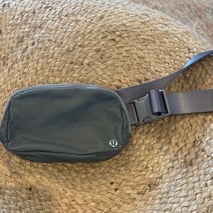 lululemon athletica Belt Bag